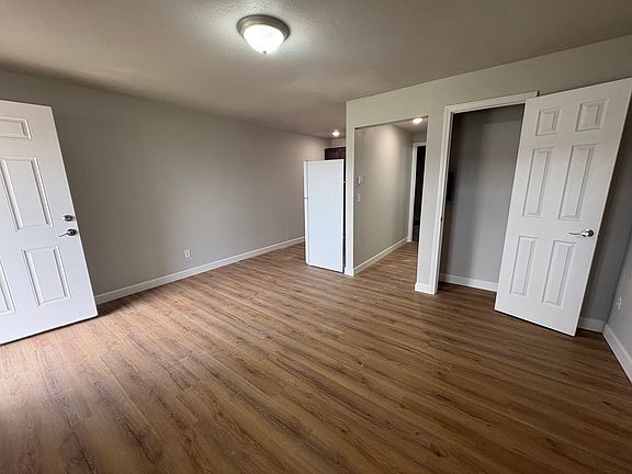 4th image of 101 Locust St #9