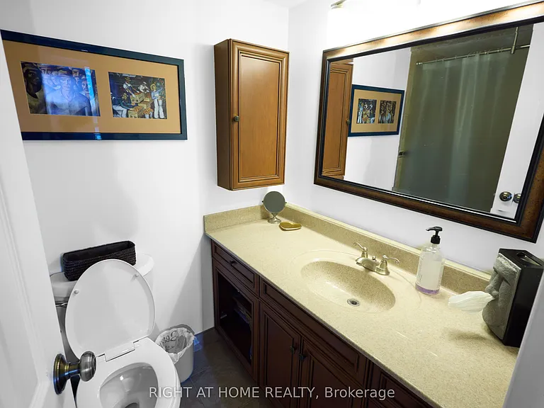 1535 Lakeshore Rd E #808 — Photo 14