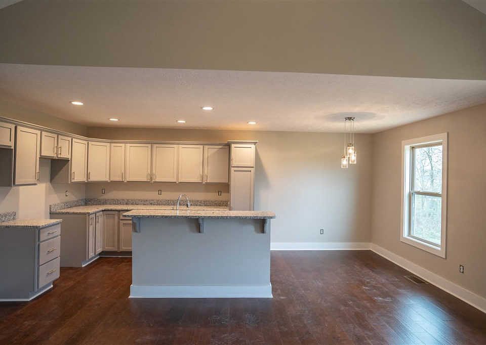 2nd image of 5196 Mount Olivet Rd