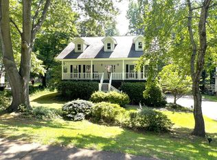 3324 Devaughn Dr NE, Marietta, GA 30066
