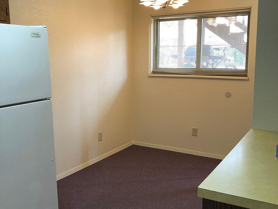 1st image of 813 E Garfield St #6