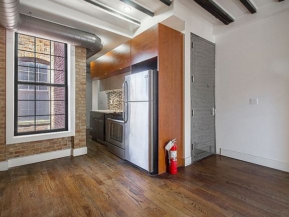 3rd image of 125 W 138th St APT 2L