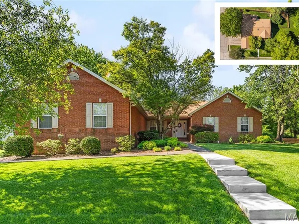 1063 Oxford Hill Rd, O Fallon, IL 62269