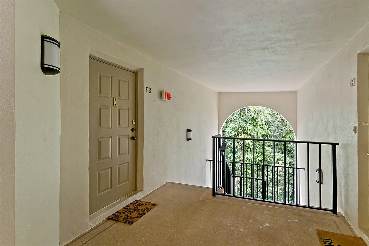 Building Photo - 3161 Lake Pine Way S #F3