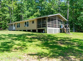 38 Cardinal Dr, Alexander City, AL 35010
