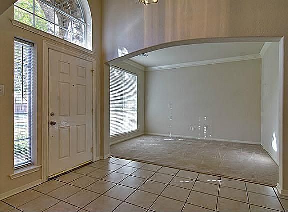 4th image of 1321 Gatewood Dr