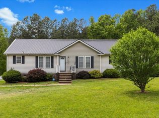 320 Carolina Woods Dr, Henderson, NC 27537