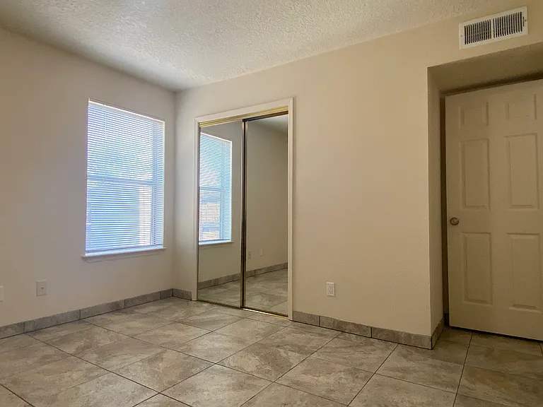 4312 Calle Andrew #D — Photo 11