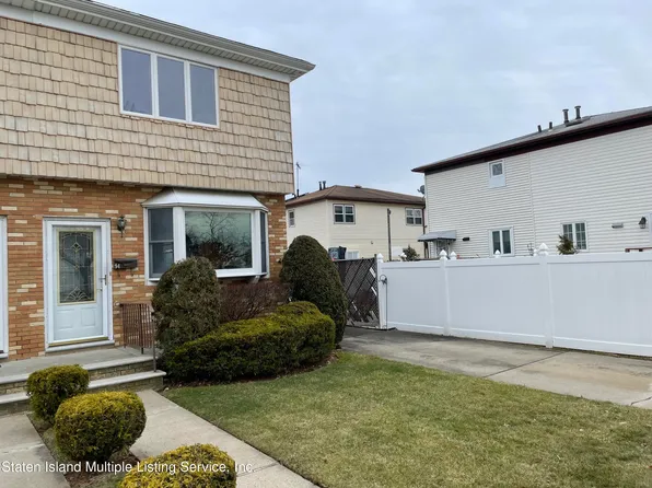94 Rye Ave, Staten Island, NY 10312