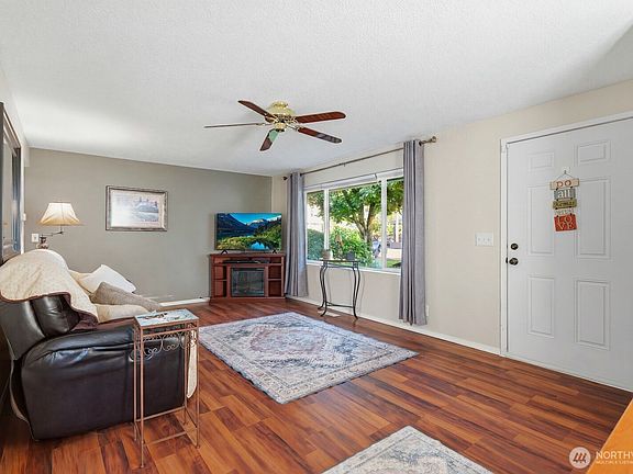 3rd image of 33620 SE 43rd Street
