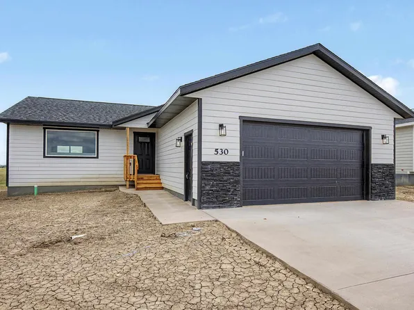 530 Denali Dr, Box Elder, SD 57719