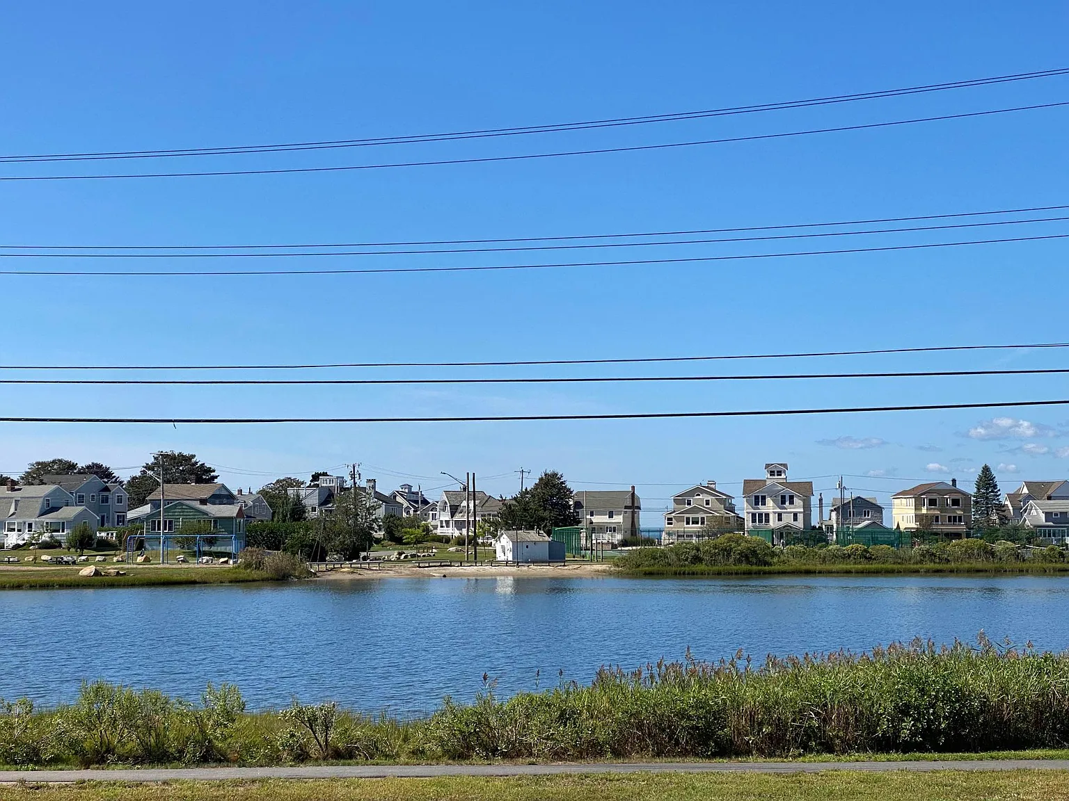 79 Sound Breeze Ave — Photo 2