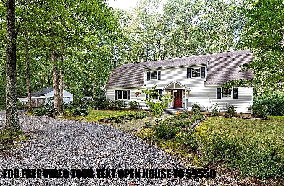 1st image of 10120 Shawnee Ln