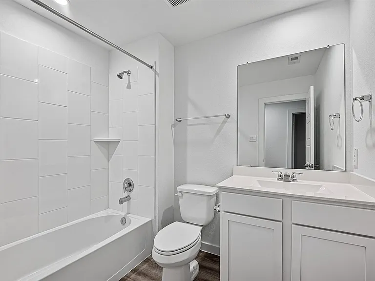2937 Amherst Meadow Ln — Photo 27