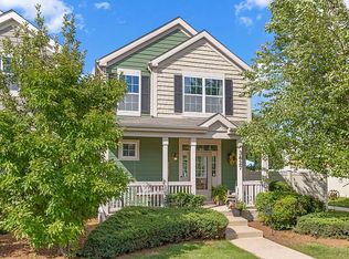 3627 Daisy Ln, Elgin, IL 60124