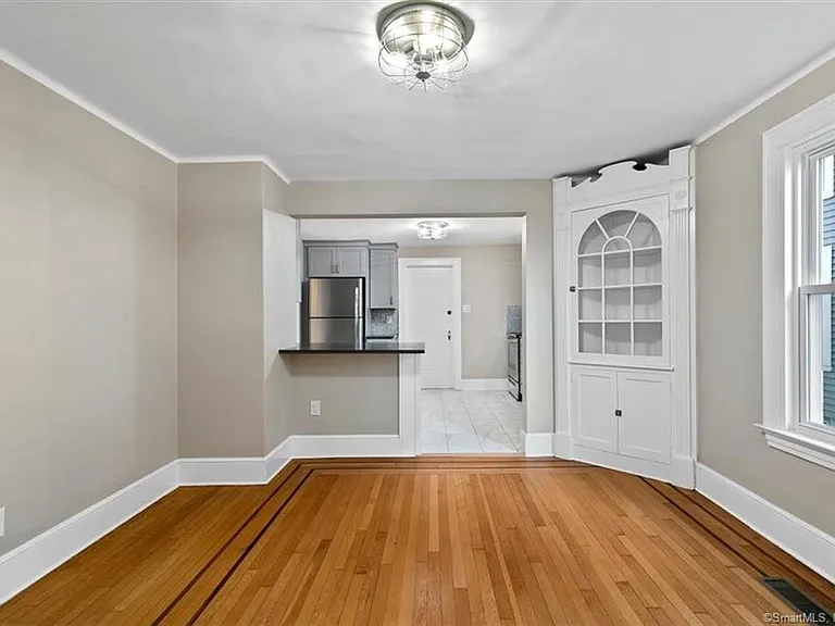 223 Townsend Ave #1 — Photo 9