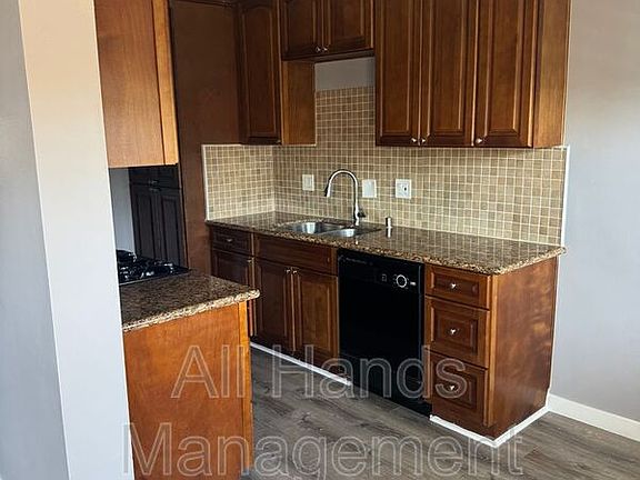 3rd image of 3025 E 5th St APT 10