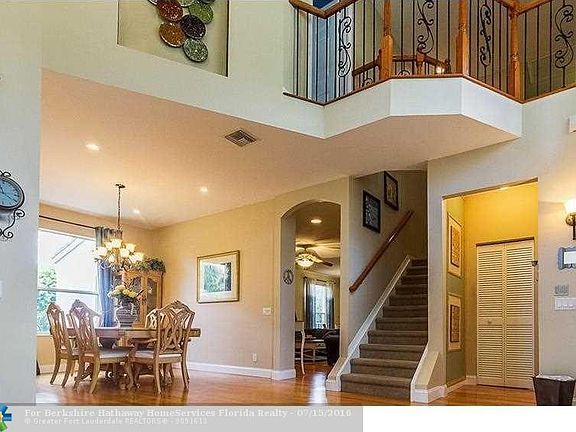 5th image of 6513 NW 78th Dr