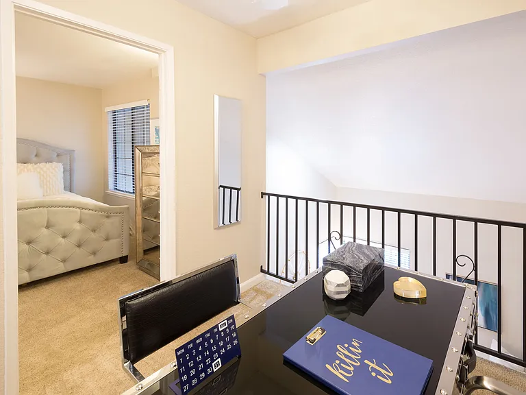 Woodstream Townhomes — Photo 19