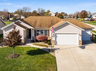 2901 Summerwood Dr, Springfield, IL 62712