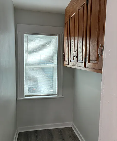 172 Kings Hwy E — Photo 3