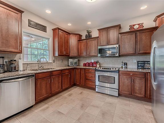 2nd image of 90 Danner Rd