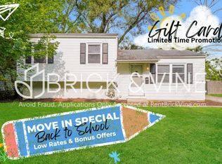 3285 Sundale Rd, Columbus, OH 43232