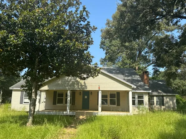 6352 Log Cabin Rd, Bastrop, LA 71220