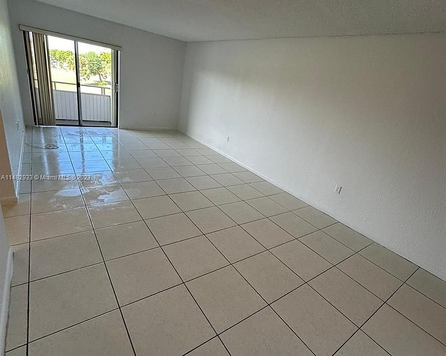 17530 NW 68th Ave APT C3010, Hialeah, FL 33015 | Zillow