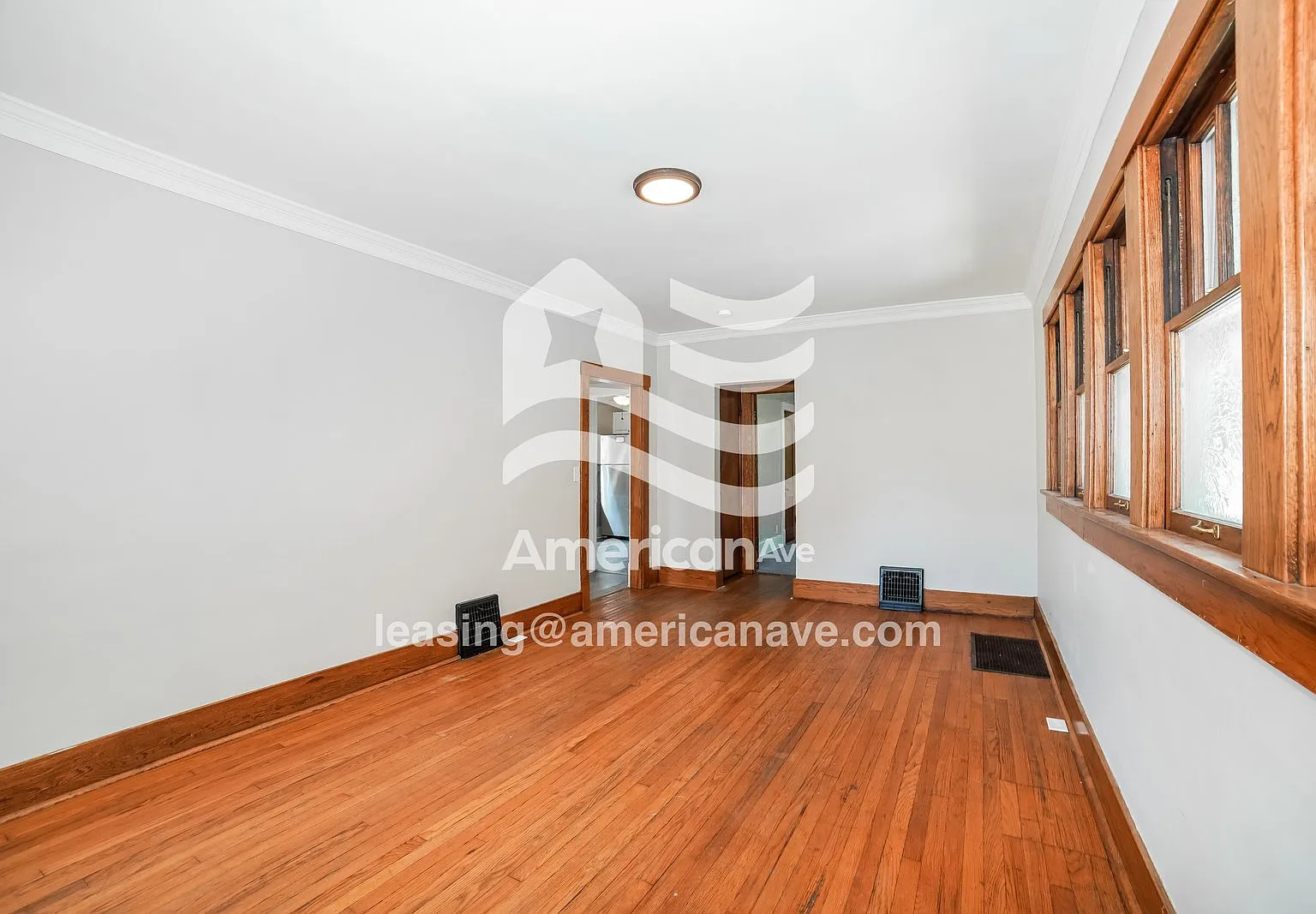 2 bed, 1.0 bath, 837 sqft, $971 — Photo 3