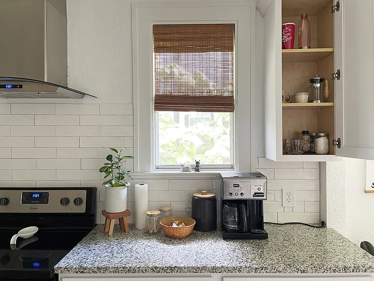 2029 Ernest St — Photo 11