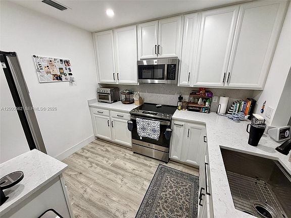 2nd image of 11259 SW 88th St #204H