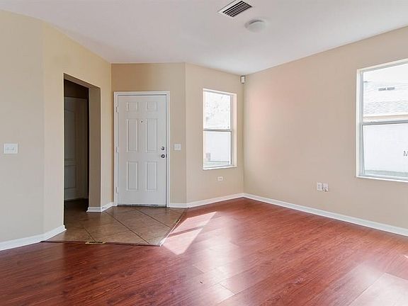 3rd image of 12718 Evington Point Dr