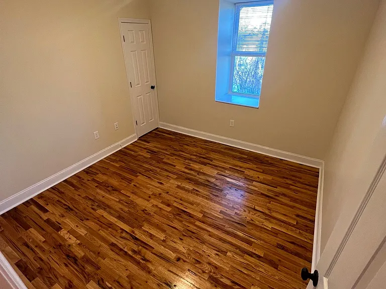 10 Woodmont Rd — Photo 14