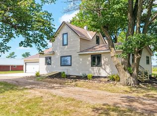 2961 Rainbow St, Brook Park, MN 55007