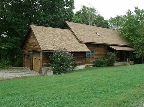1st image of 496 Fern Dr