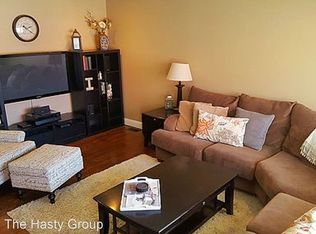 7801 W 65th Ter, Overland Park, KS 66202