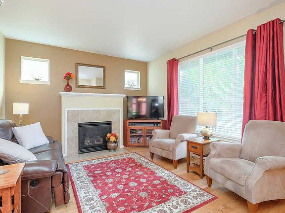 3rd image of 1145 SE Westerland St
