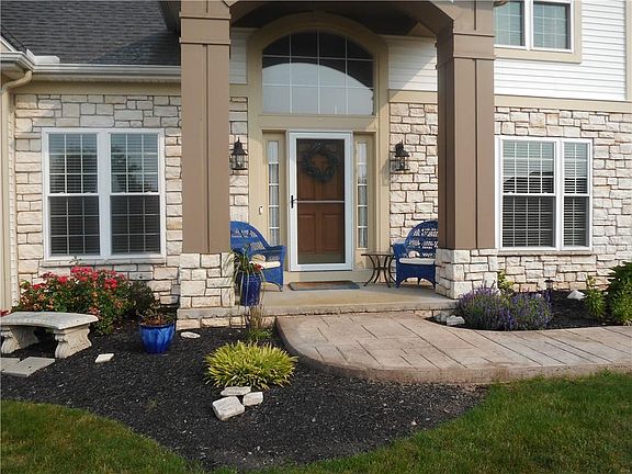 2nd image of 215 High Stone Cir