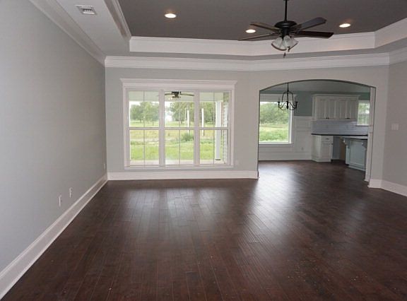 3rd image of 3883 Karaline Cir