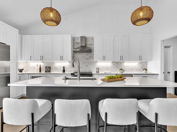 3rd image of 267 Eagleton Estates Boulevard