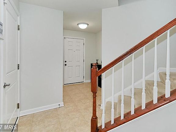 3rd image of 299 Woodstream Blvd