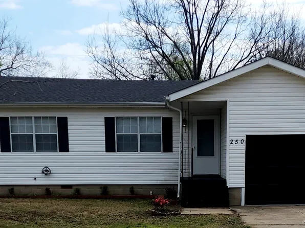 250 E Sheldon, Kellyville, OK 74039