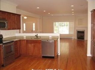 5 Autumn Ln, Glastonbury, CT 06033