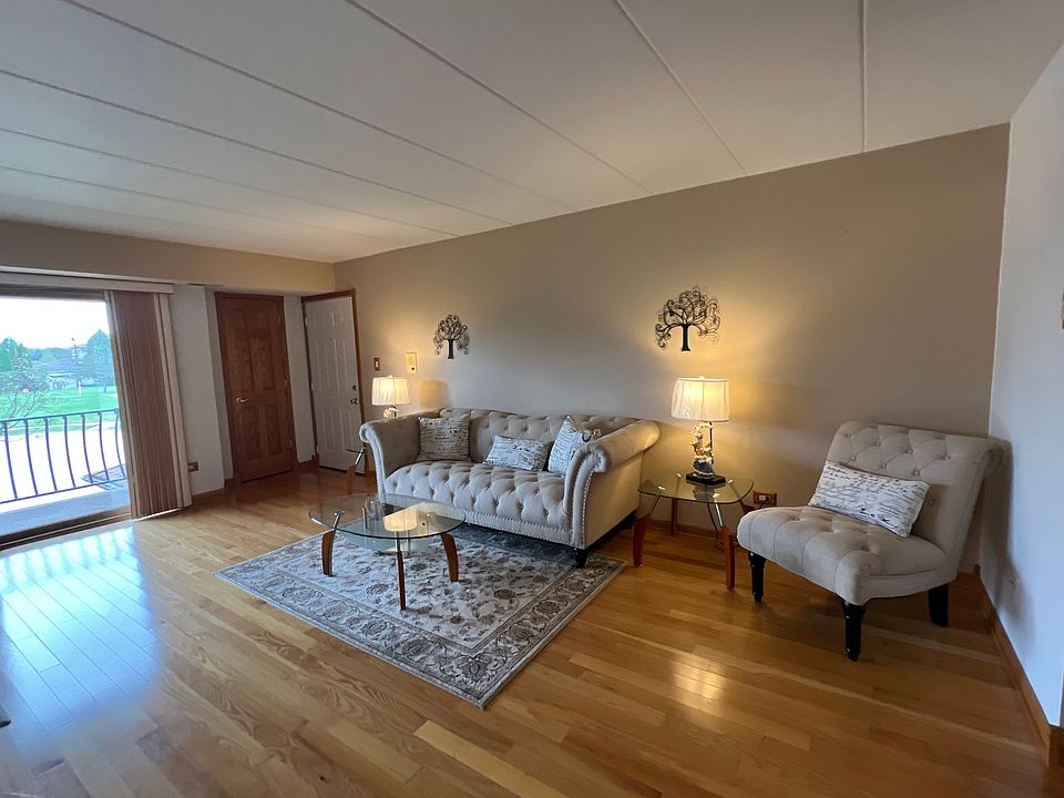 2nd image of 11109 Heritage Dr APT 2C