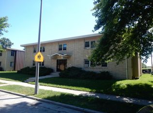 4210 S 51st St #7, Milwaukee, WI 53220