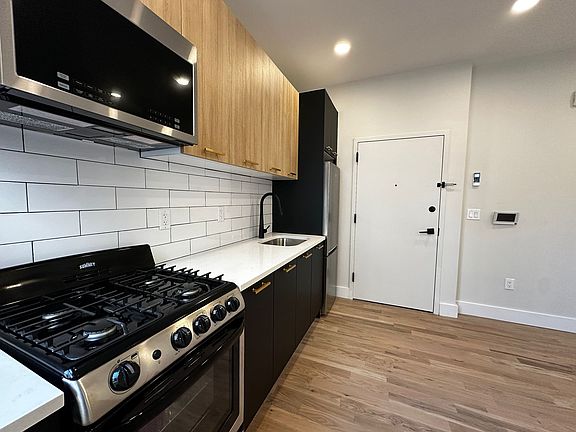 5th image of 46 Van Reipen Ave #26F