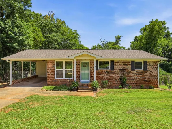 212 Berkley Ave, Greenville, SC 29609