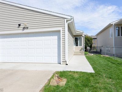 1509 28th Ave S, Fargo, ND, 58103