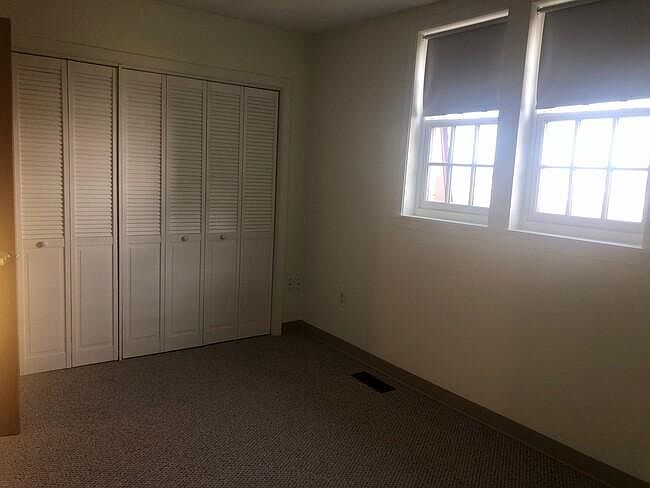 1st image of 19 Water St